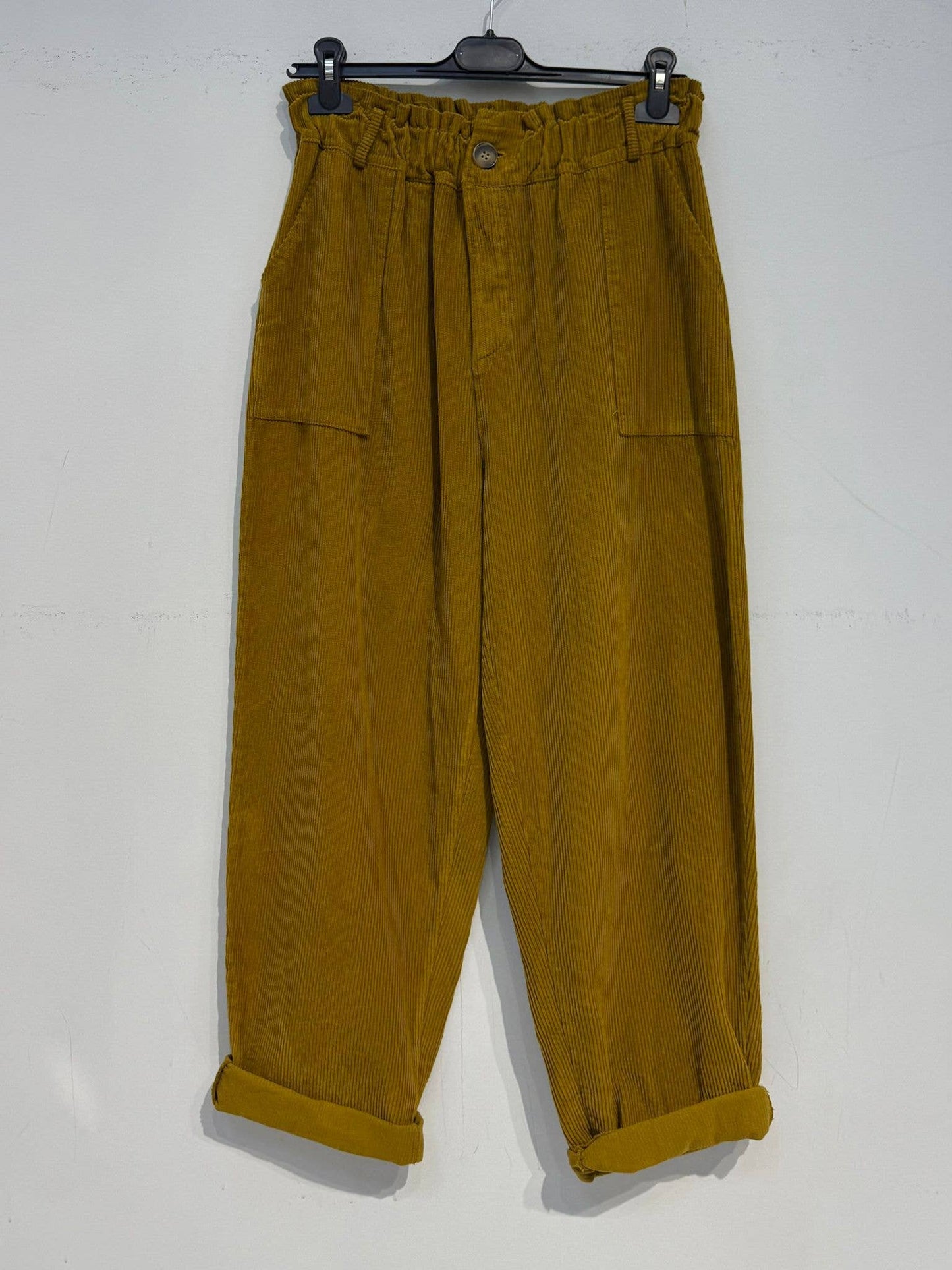 Corduroy pants with button 30513: Camel