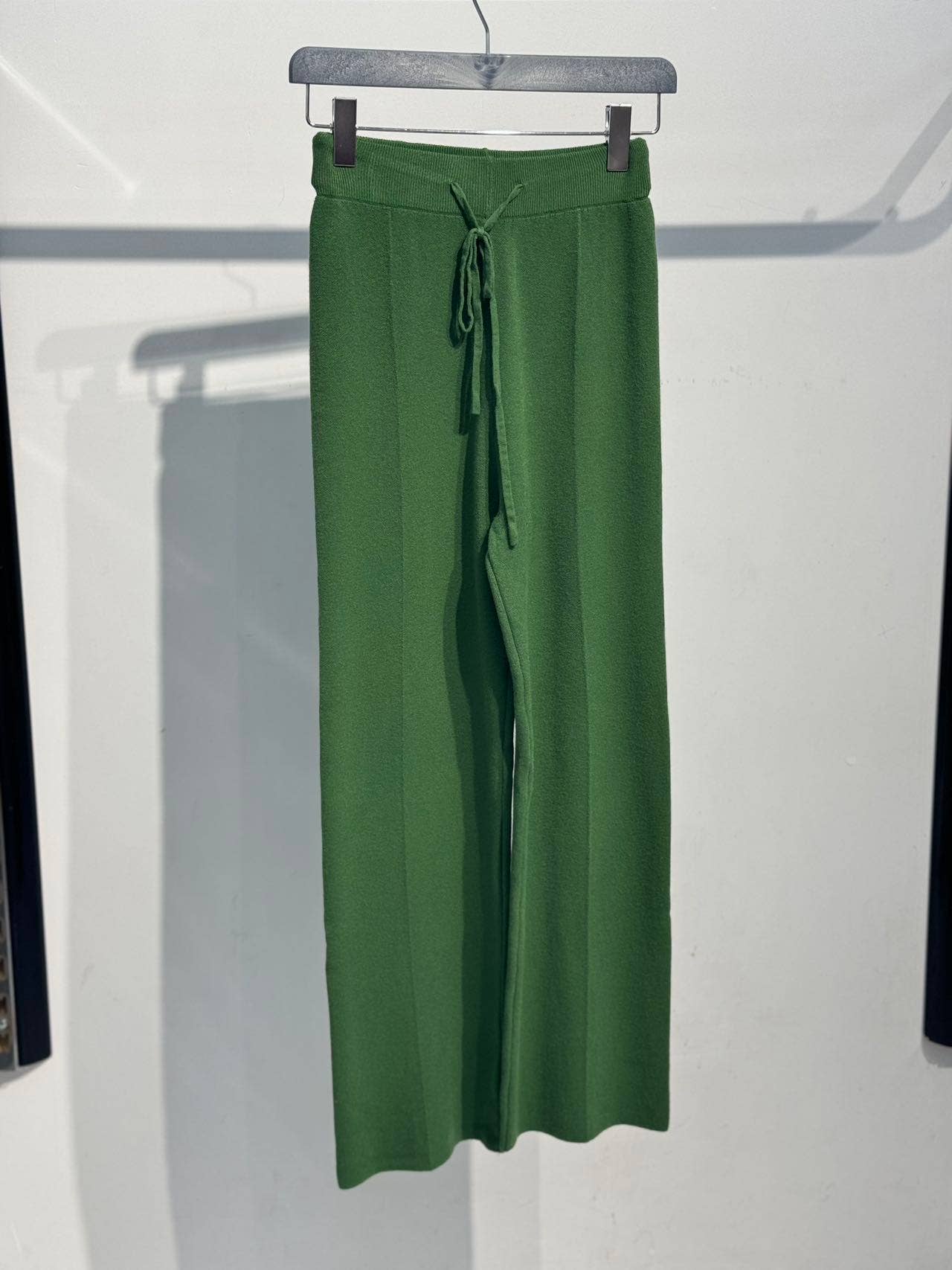 Straight knit pants 25601: Taupe