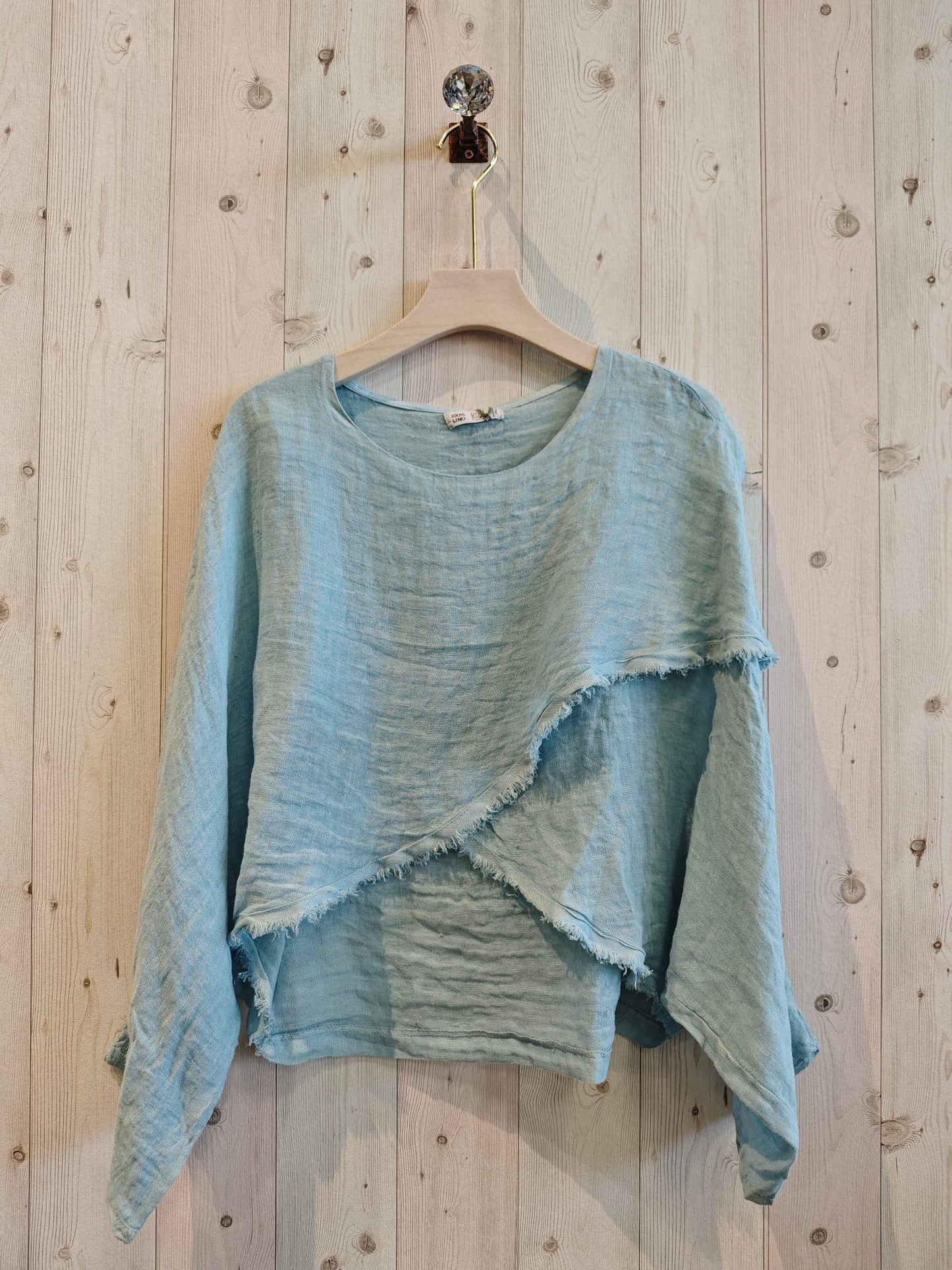 REF 83620 CROSSOVER BLOUSE 100% LINEN: Blank