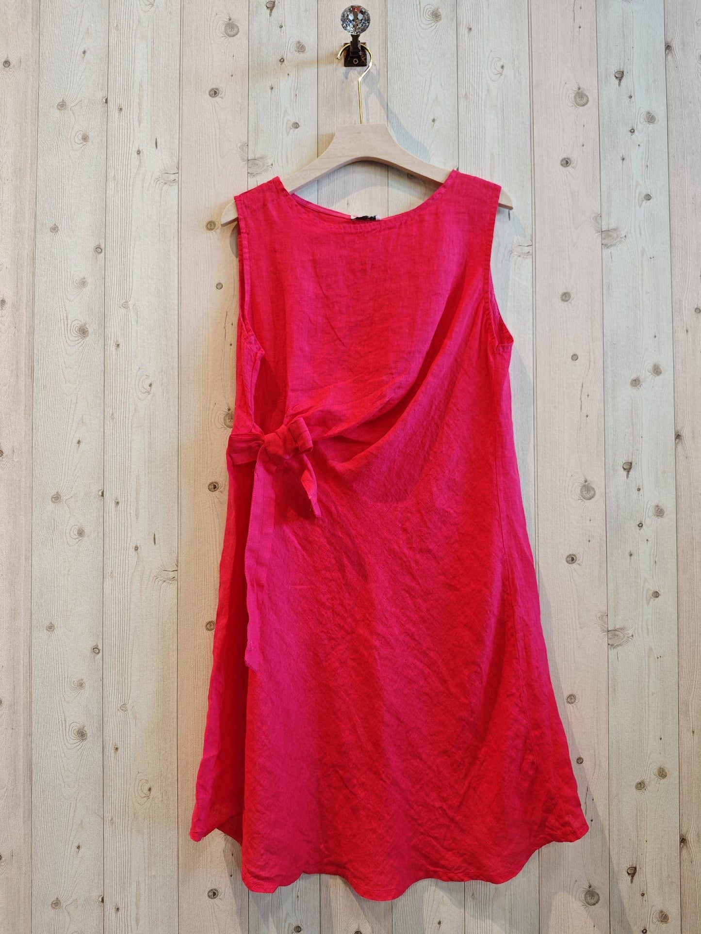 REF 5108 SLEEVELESS DRESS WITH BOW: BEIGE