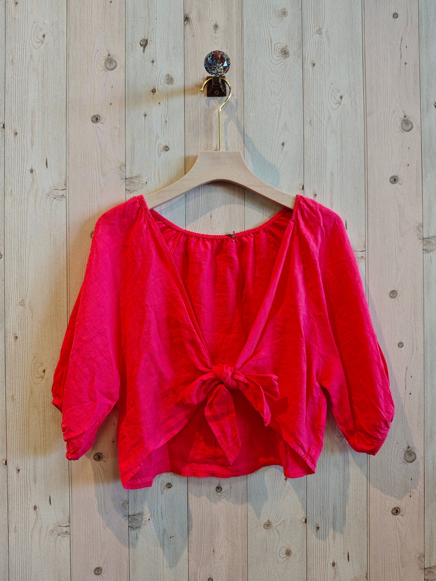 REF 17339 100% LINEN SHORT TIE BLOUSE: BLUE