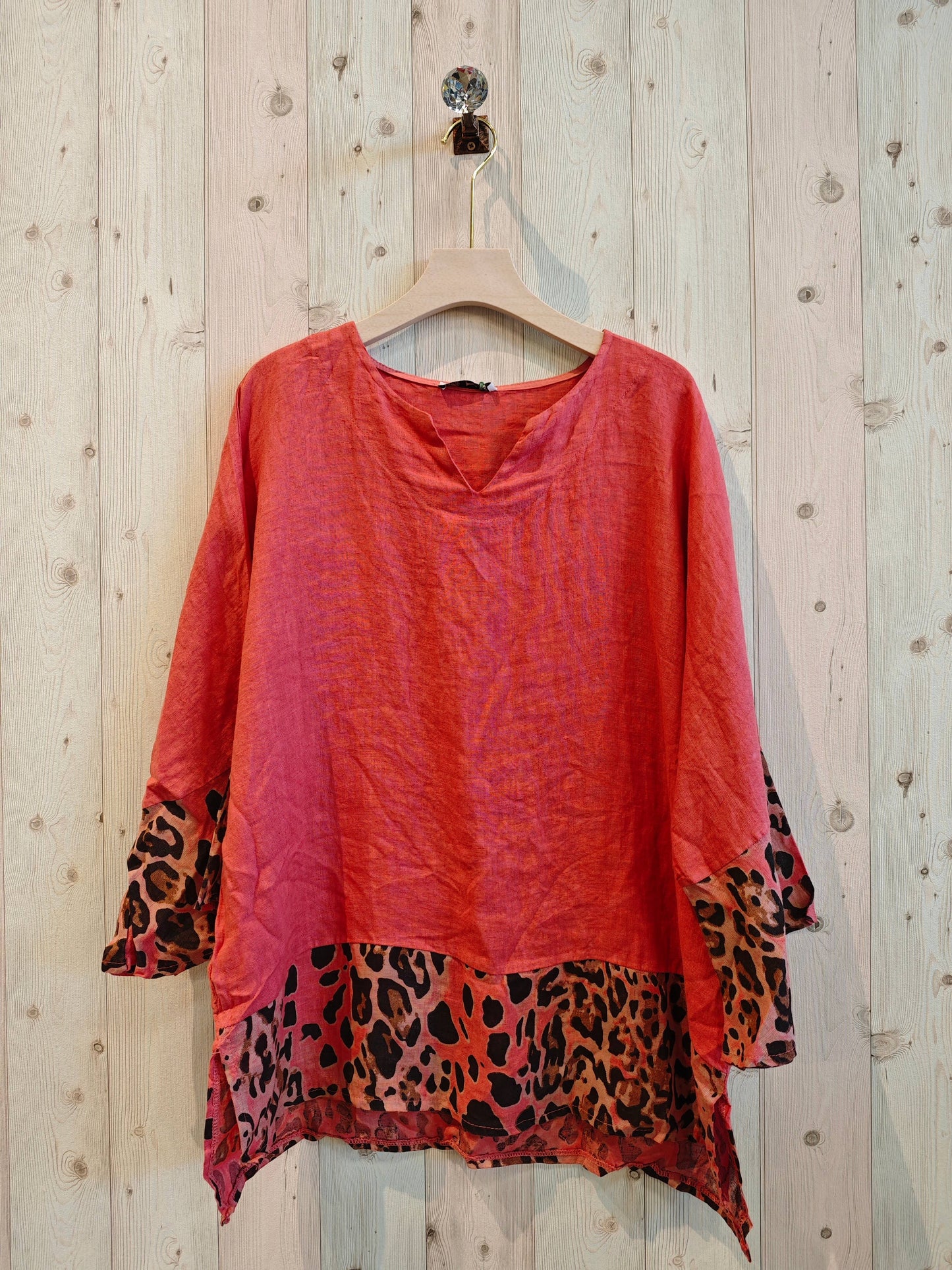REF 12035 100% LINEN LEOPARD PRINT BLOUSE: CAMEL