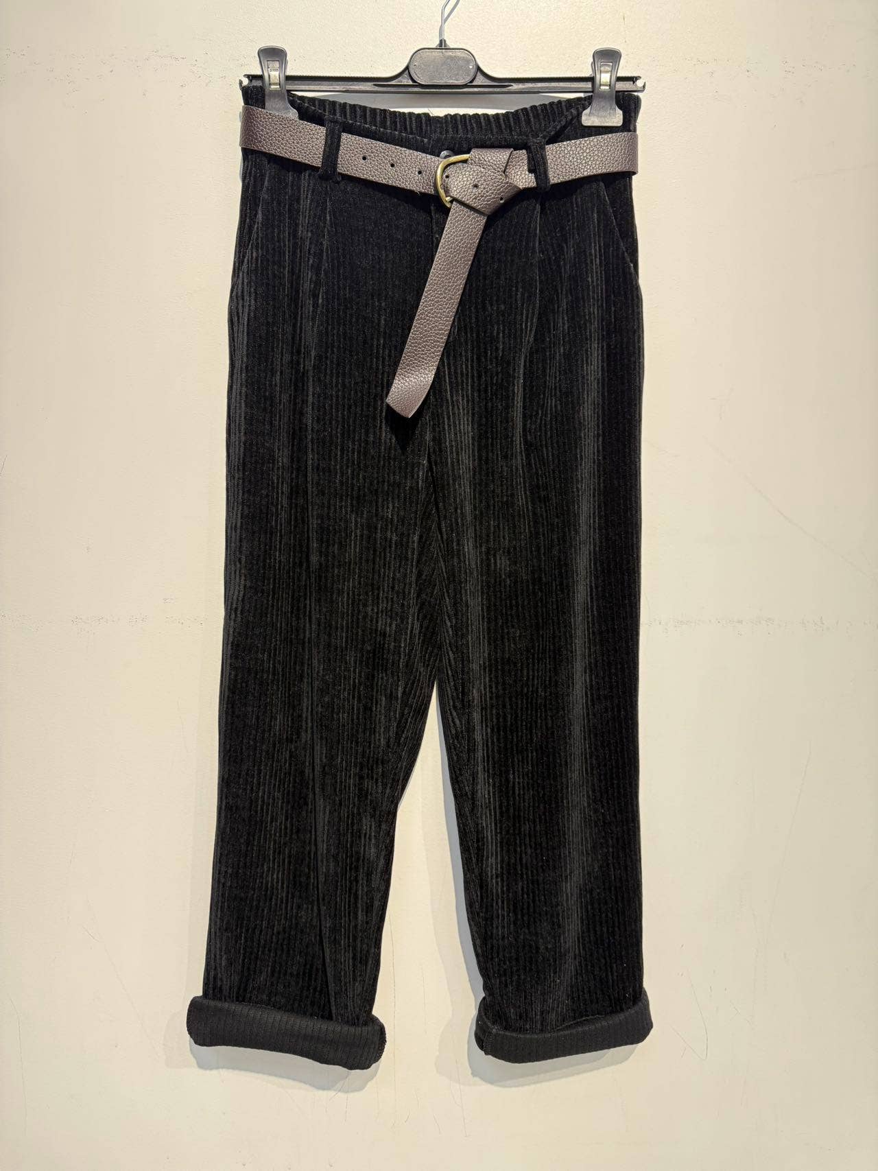 Corduroy pants with belt 124164: Taupe / L