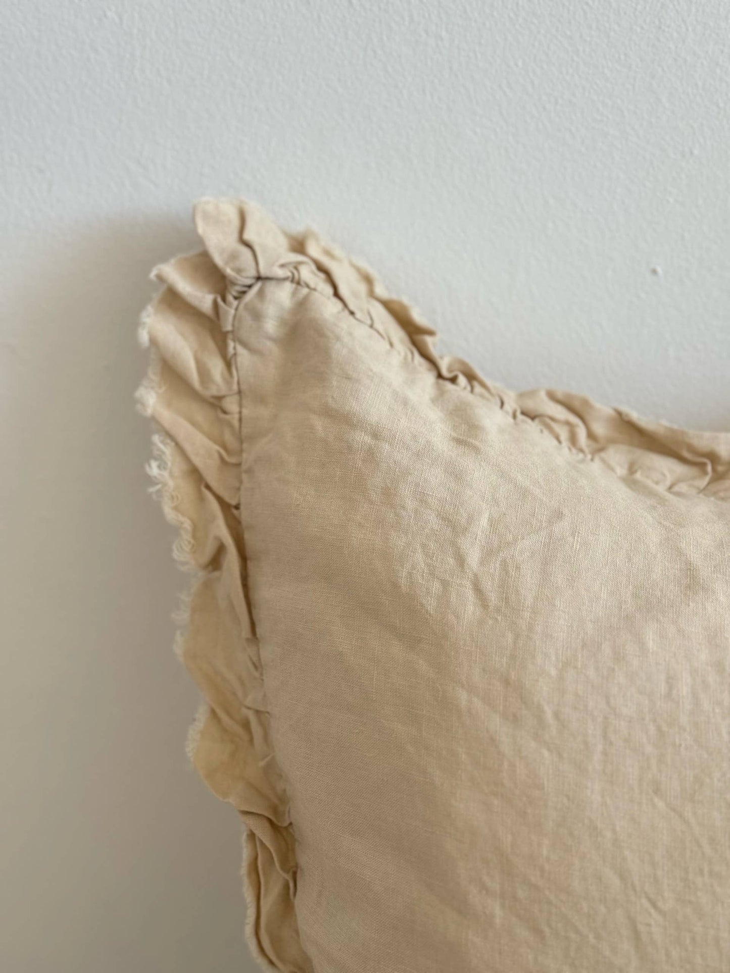 Hallie Dark Cream Cushion Cover – Ruffled edge linen : 45 x 45 cm