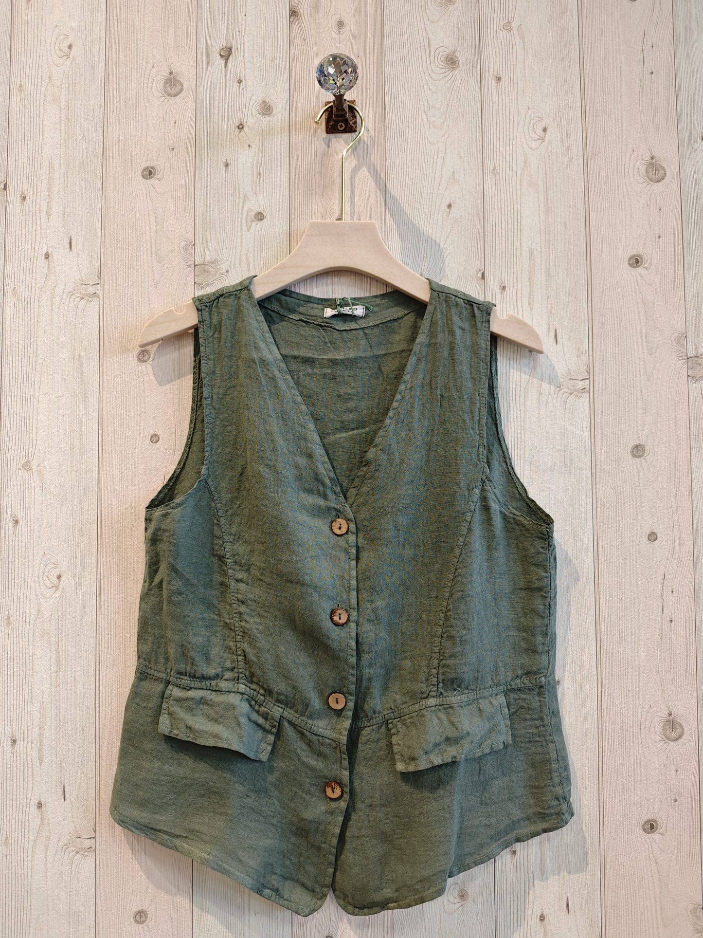 REF 17404 100% LINEN VEST: CAMEL
