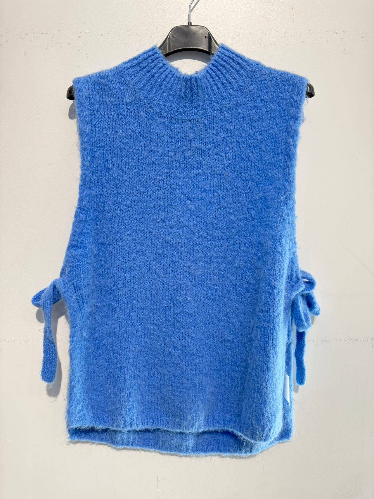 Sleeveless sweater in baby alpaca and wool 3451: Chocolate
