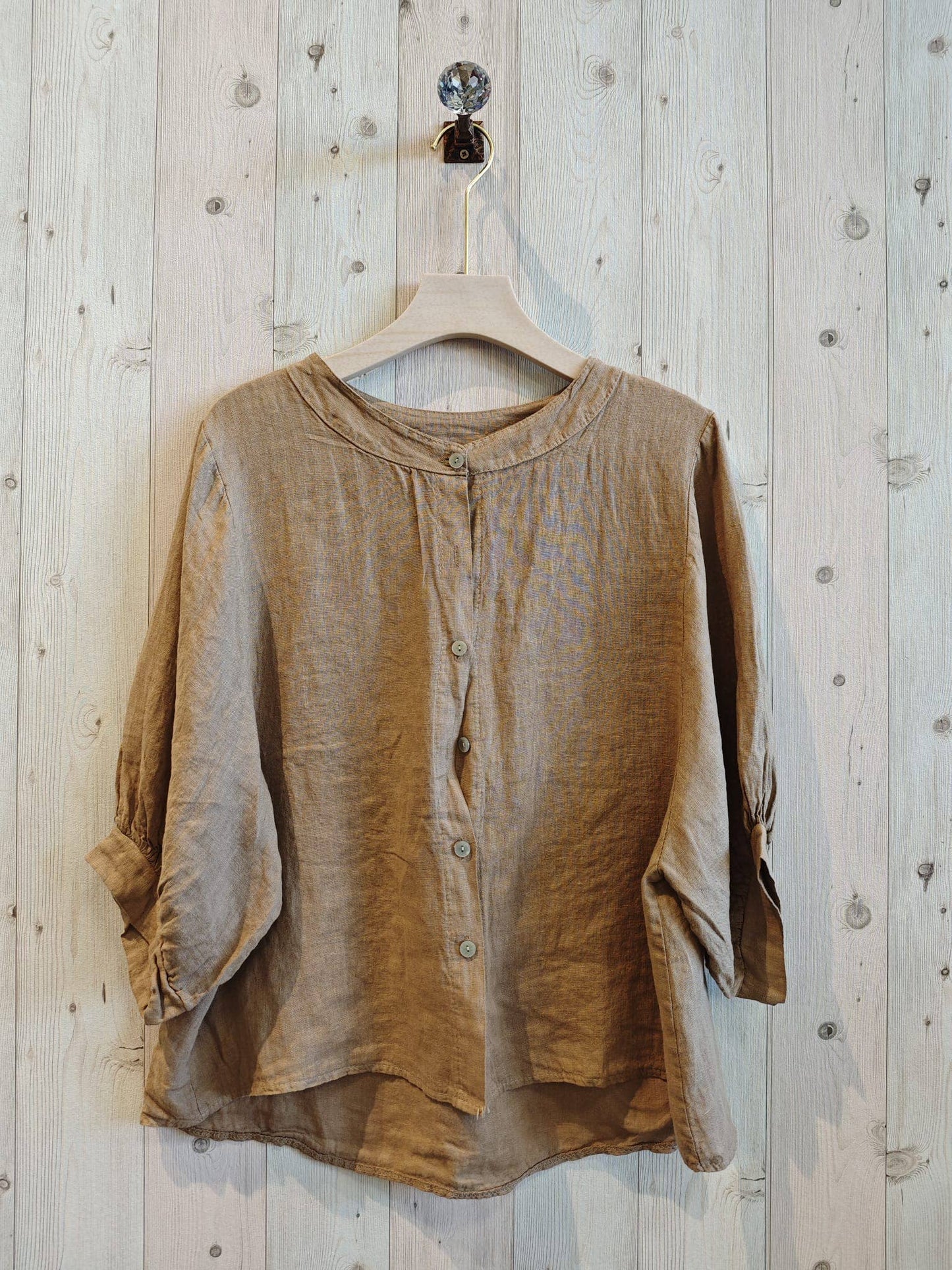 REF 4821 BASIC BLOUSE WITH MAO COLLAR: Blank