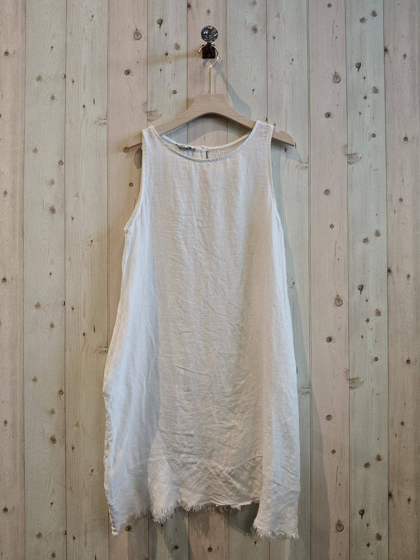 REF 72322 100% LINEN FRINGE DRESS: CAMEL