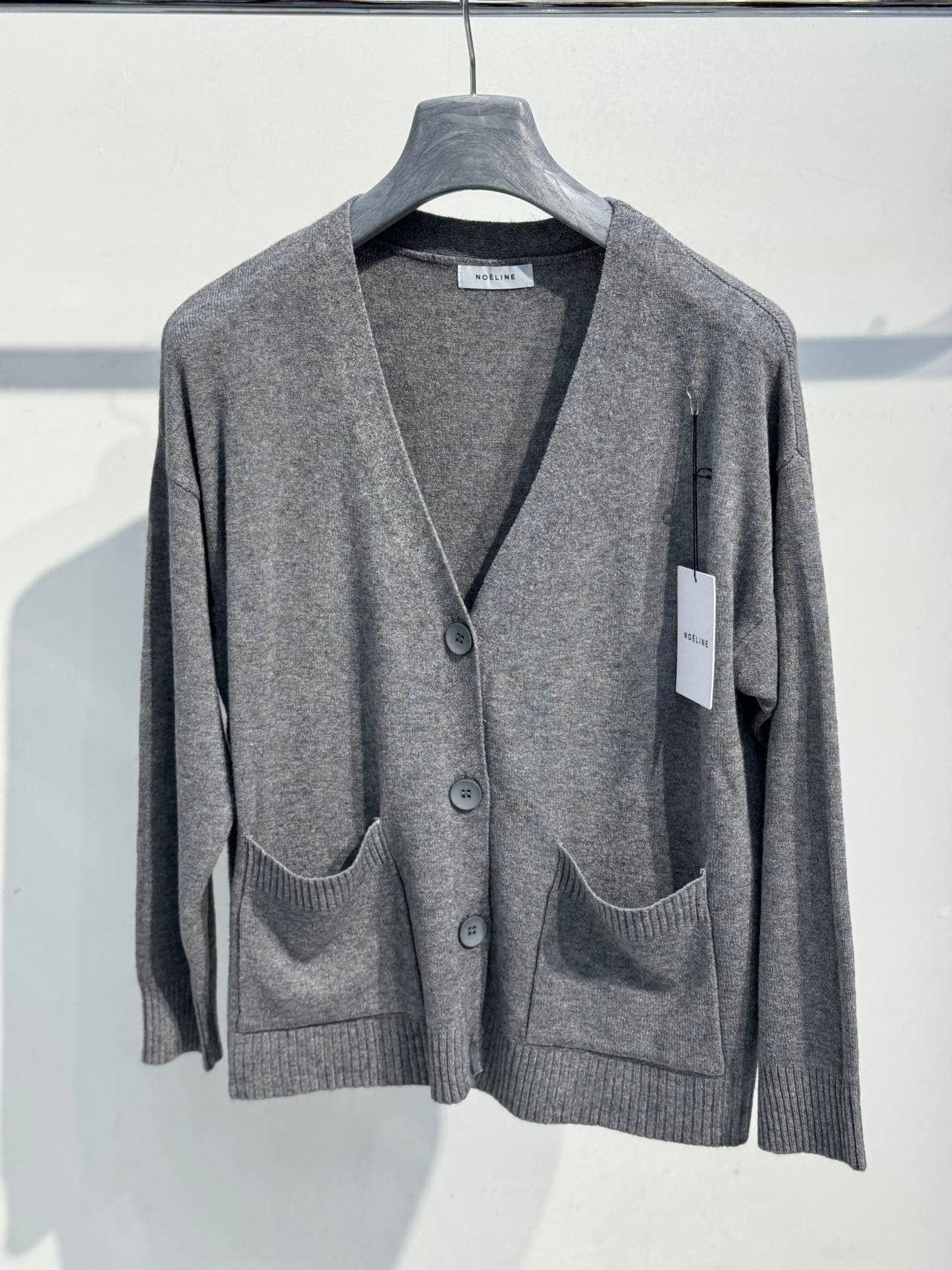 Knitted cardigan 25217: Taupe