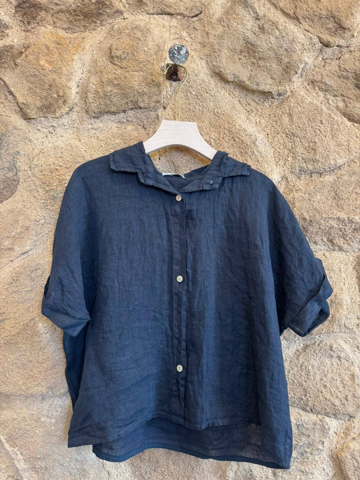 Ref-83531 100% LINEN SHORT-SLEEVE SHIRT: CAMEL