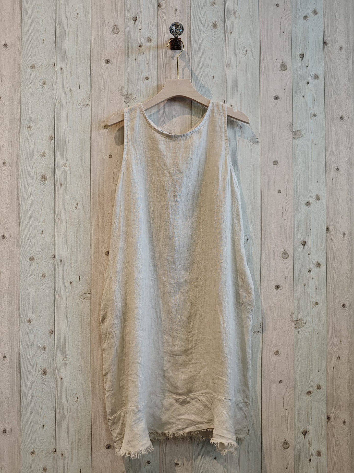 REF 72322 100% LINEN FRINGE DRESS: CAMEL