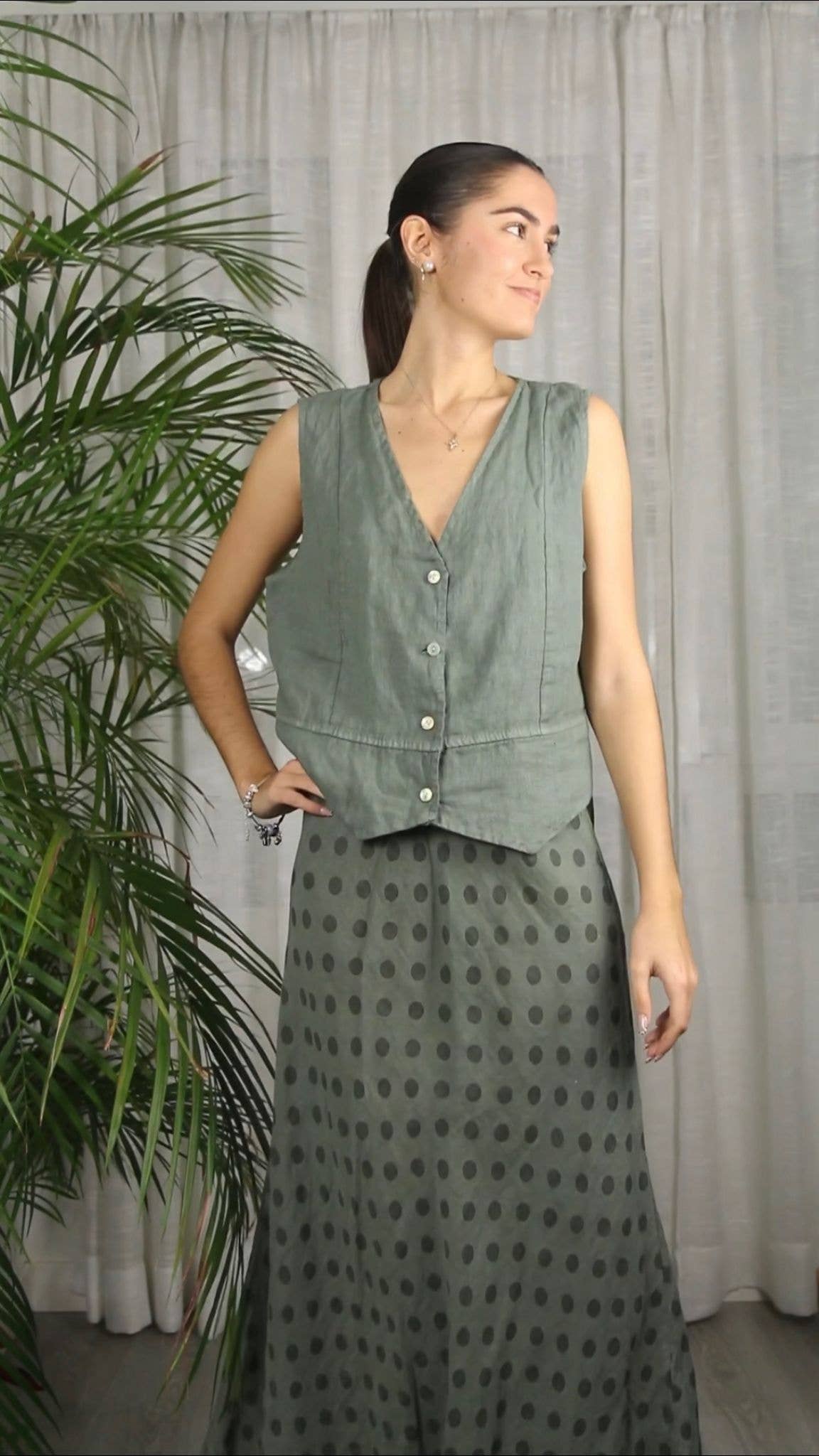 REF 79055 SLEEVELESS T-SHIRT 100% LINEN: Blue