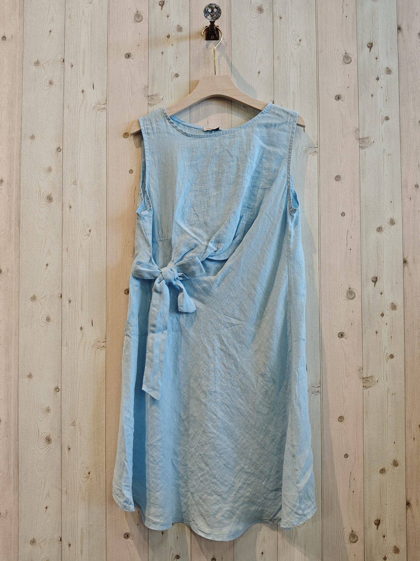 REF 5108 SLEEVELESS DRESS WITH BOW: BEIGE