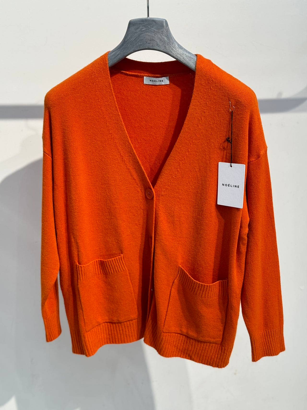 Knitted cardigan 25217: Camel