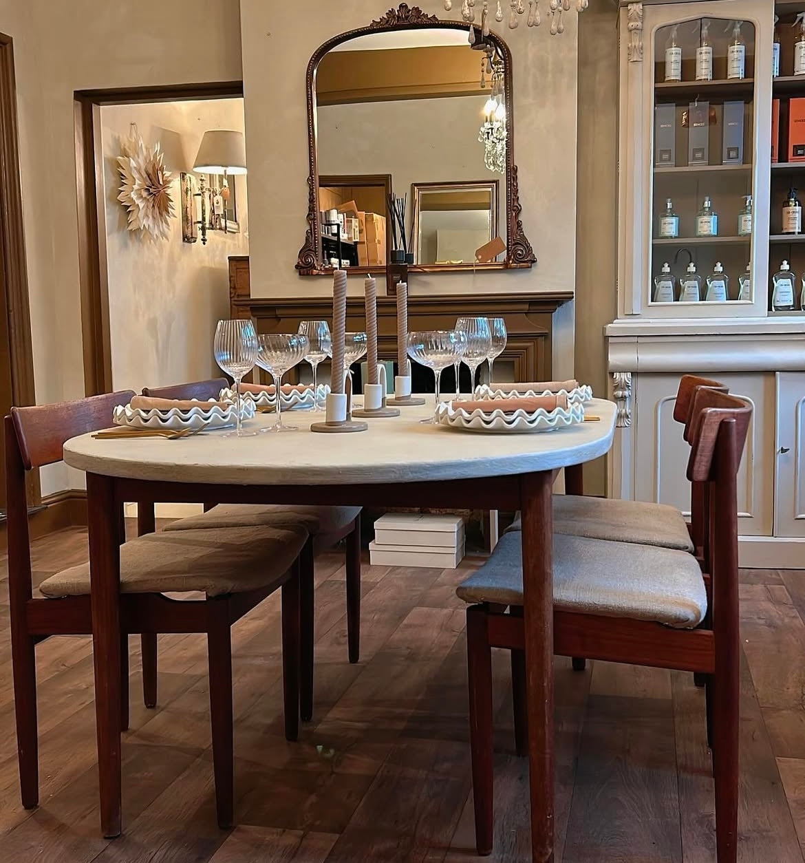 Swedish Hugo Troeds extending dining table & 4 chairs Designed by Nils Jonsson