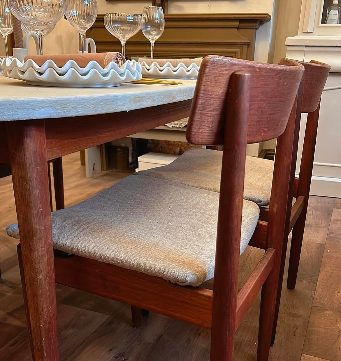 Swedish Hugo Troeds extending dining table & 4 chairs Designed by Nils Jonsson