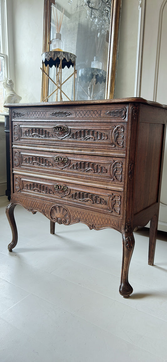 French antique 4 drawer commode - chest of drawers