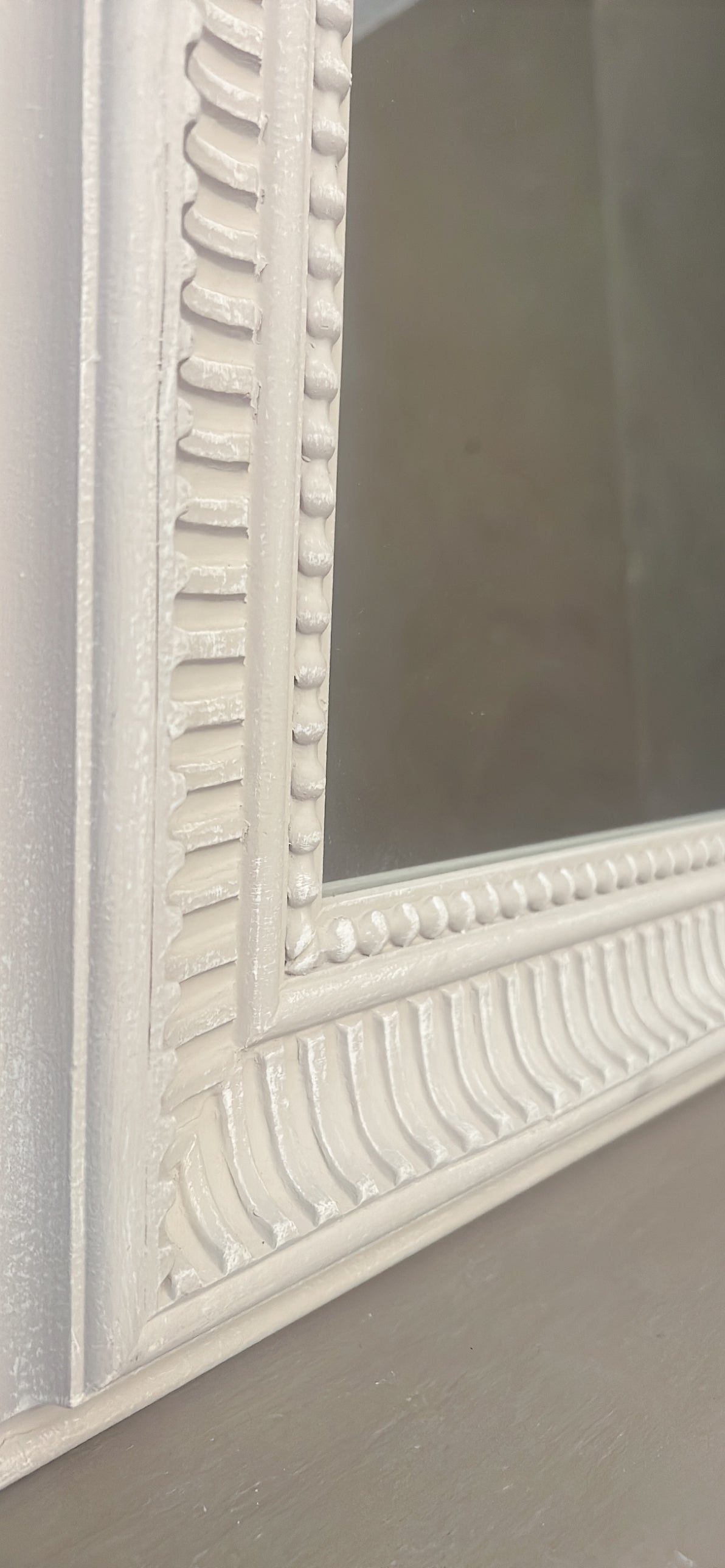 Ribbon painted mirror