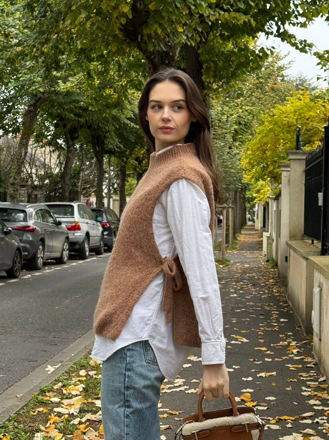 Sleeveless sweater in baby alpaca and wool 3451: Camel