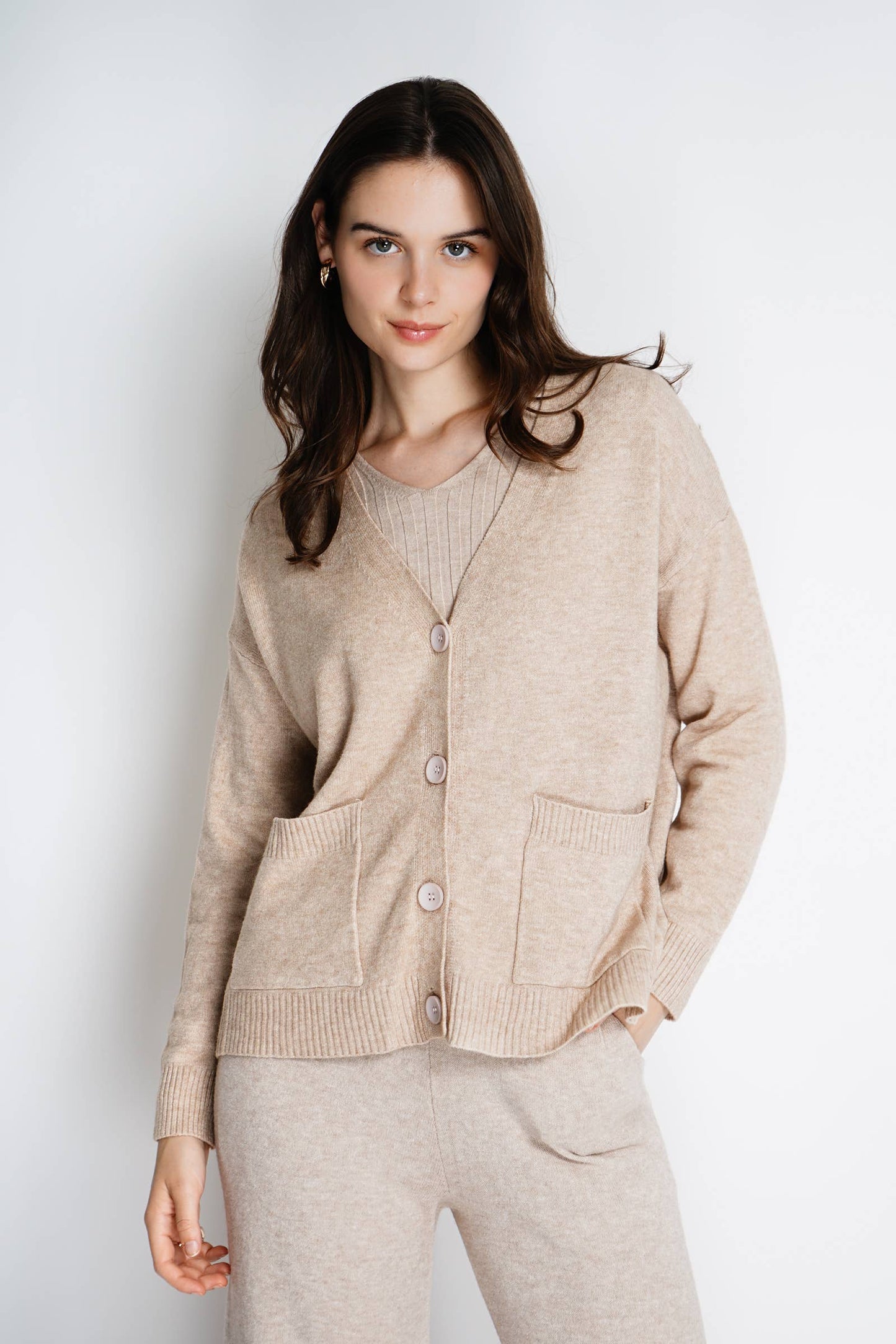 Knitted cardigan 25217: Taupe