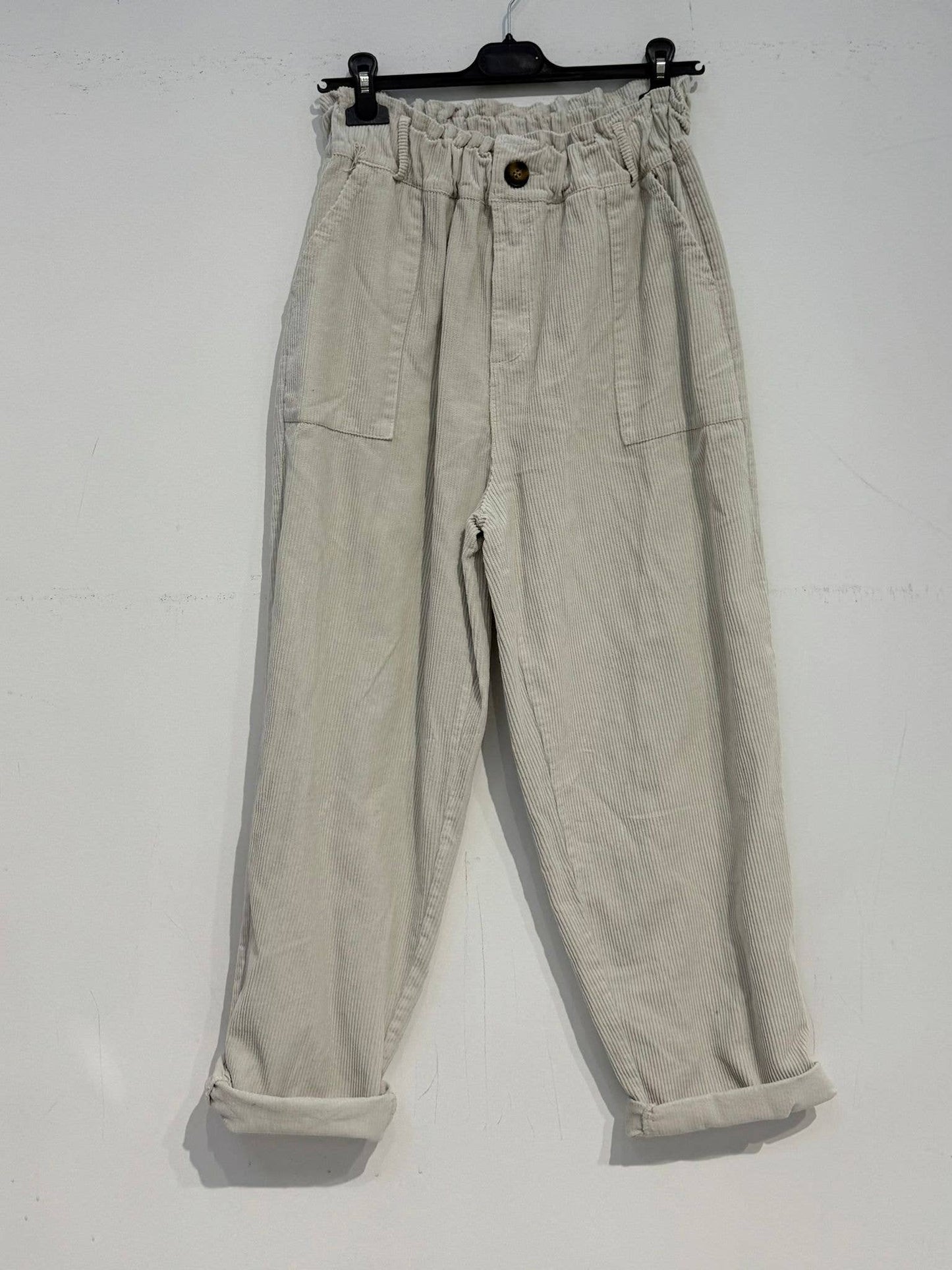 Corduroy pants with button 30513: Camel