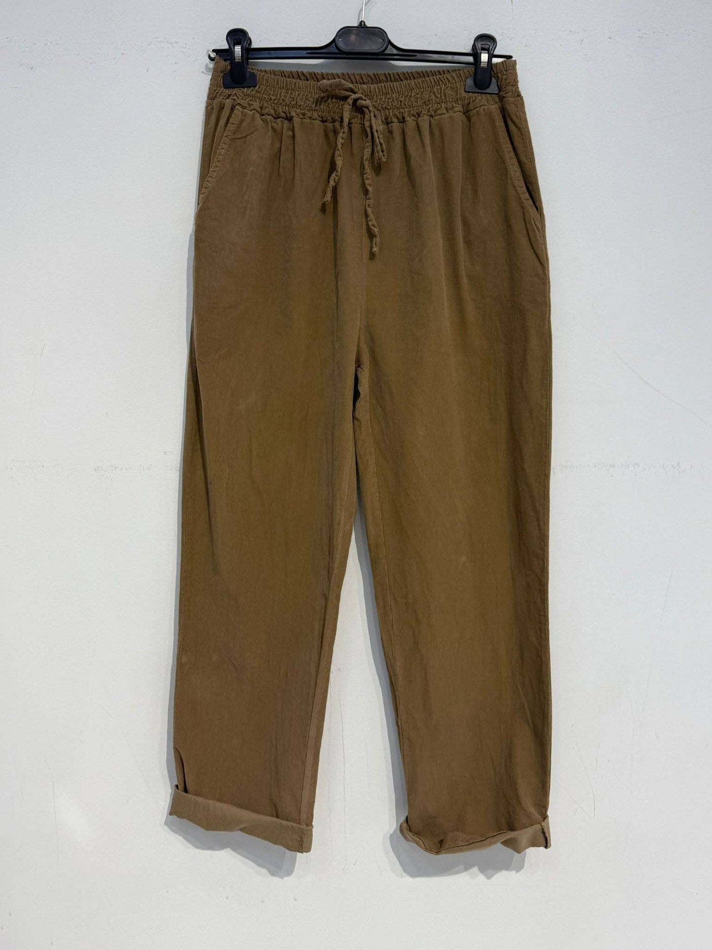 Carrot pants in velvet 30571: Chocolate