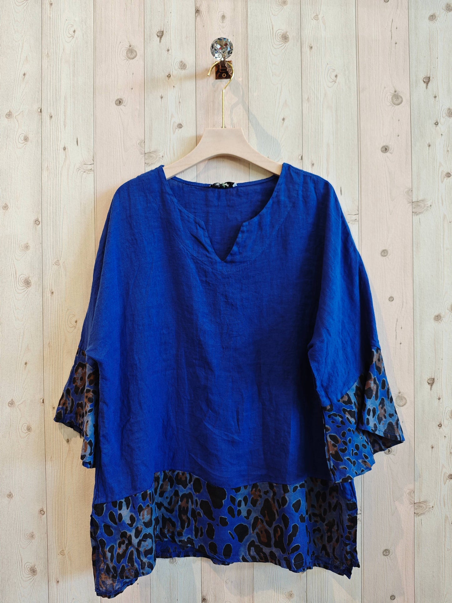 REF 12035 100% LINEN LEOPARD PRINT BLOUSE: CAMEL