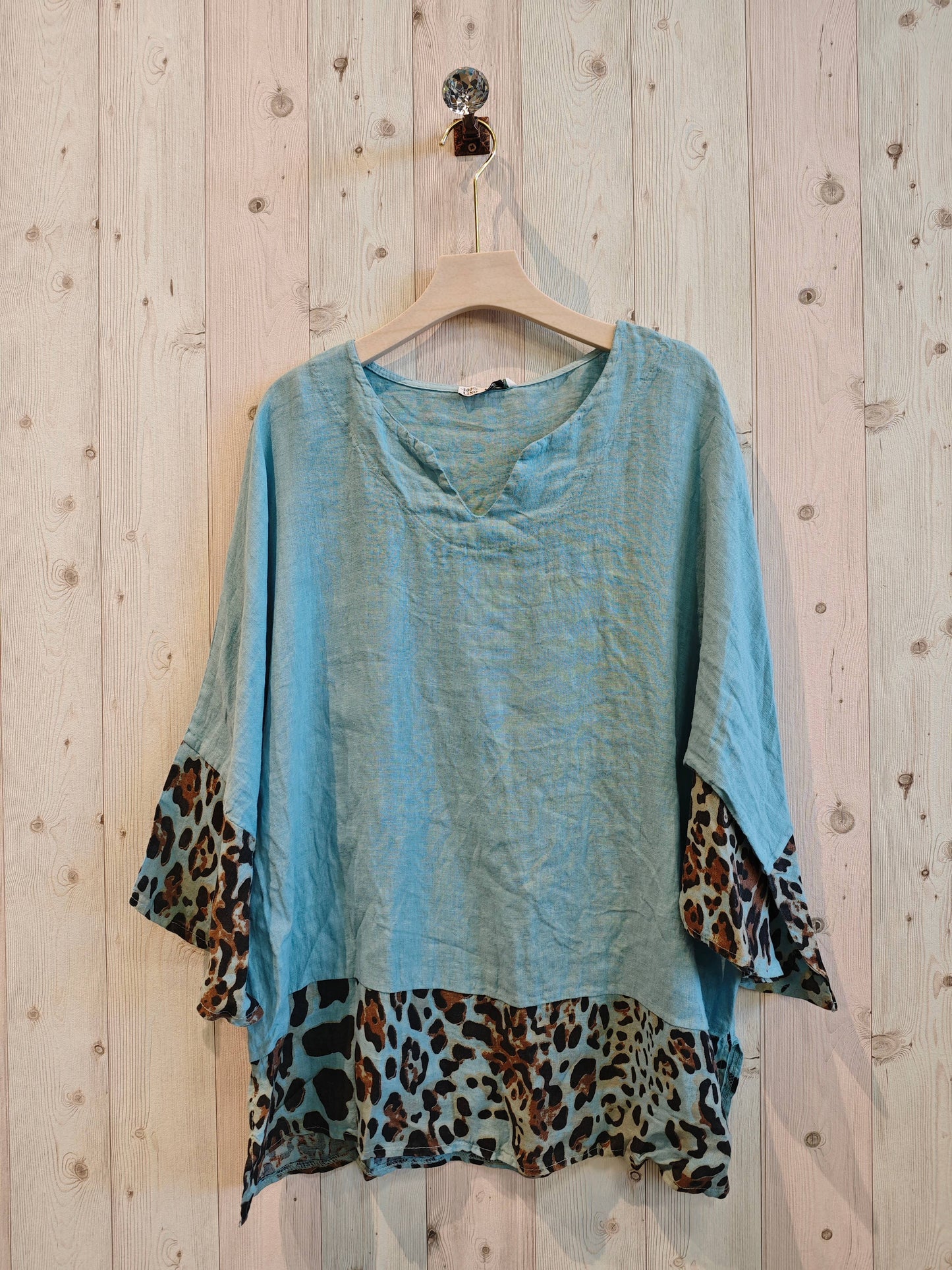 REF 12035 100% LINEN LEOPARD PRINT BLOUSE: CAMEL