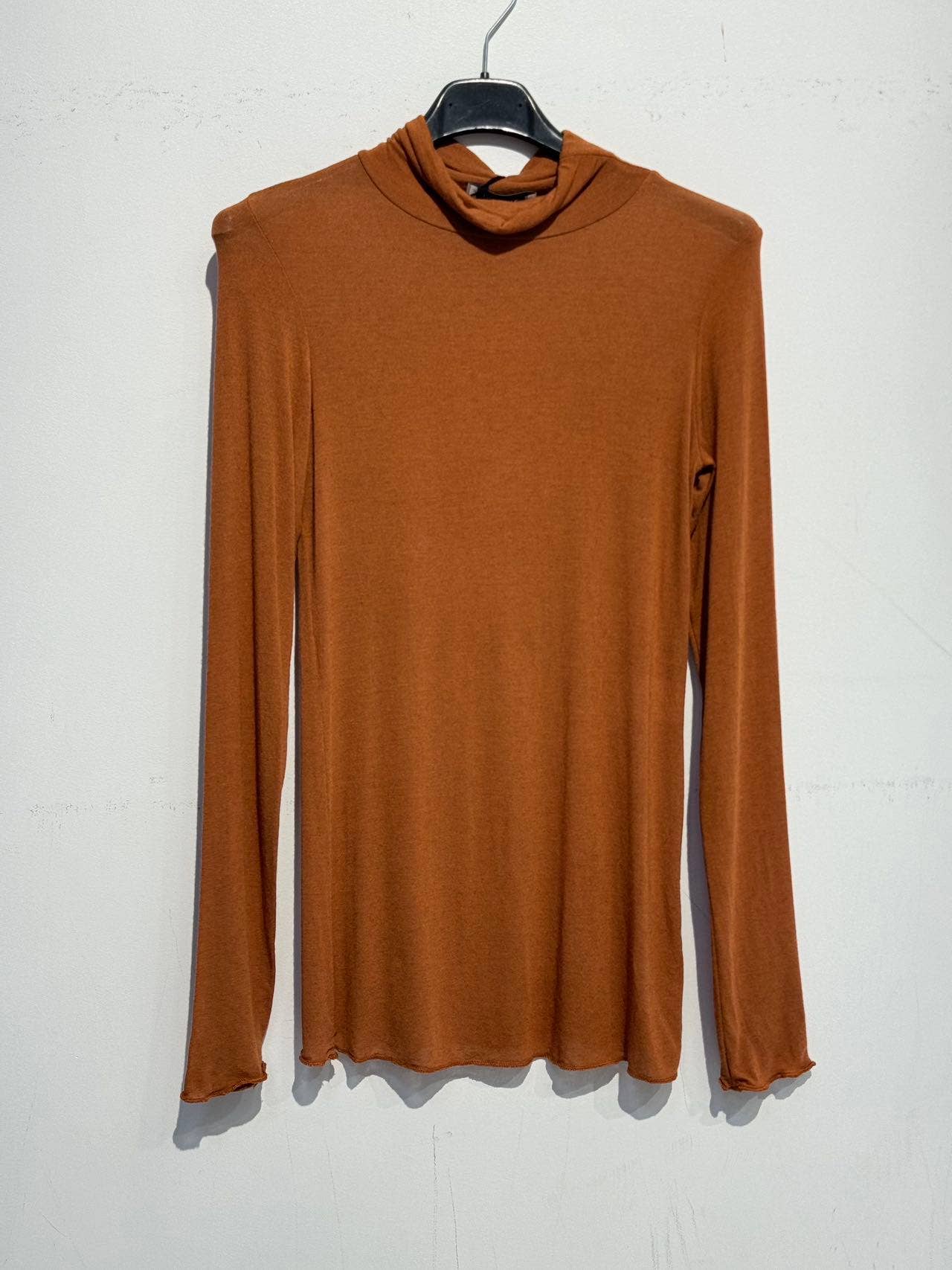 Turtleneck cashmere top 07479: Taupe