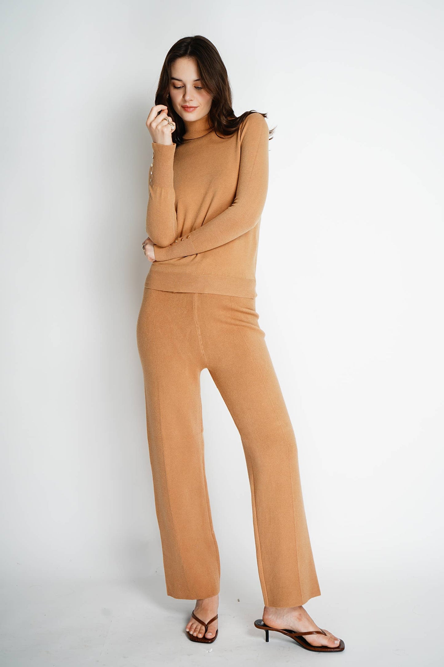 Straight knit pants 25601: Taupe