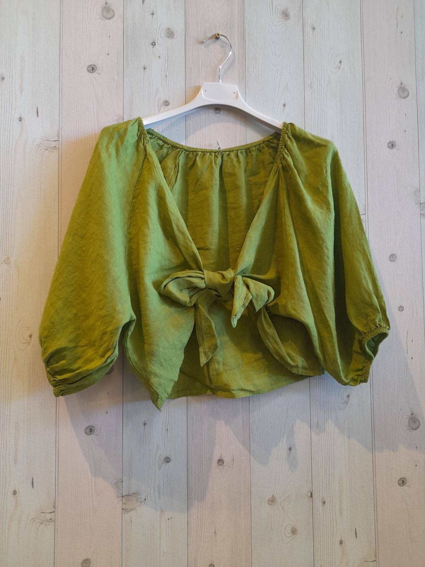 REF 17339 100% LINEN SHORT TIE BLOUSE: BLUE