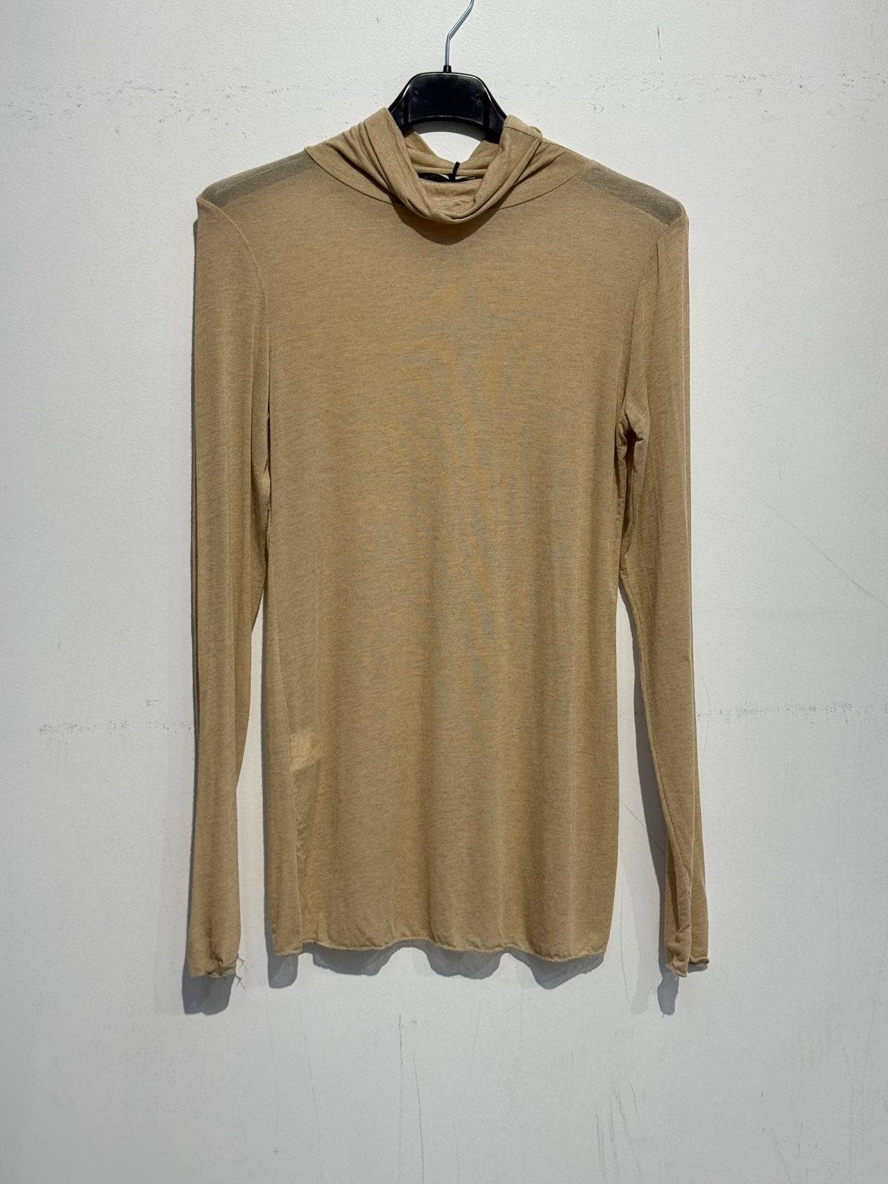 Turtleneck cashmere top 07479: Camel