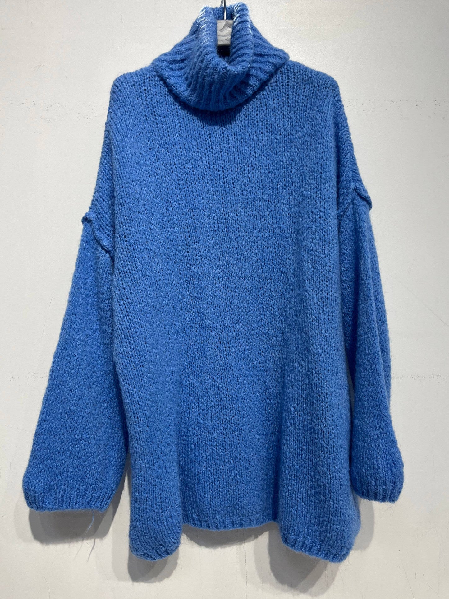 3228 soft turtleneck wool and mohair sweater: Ecru / One size