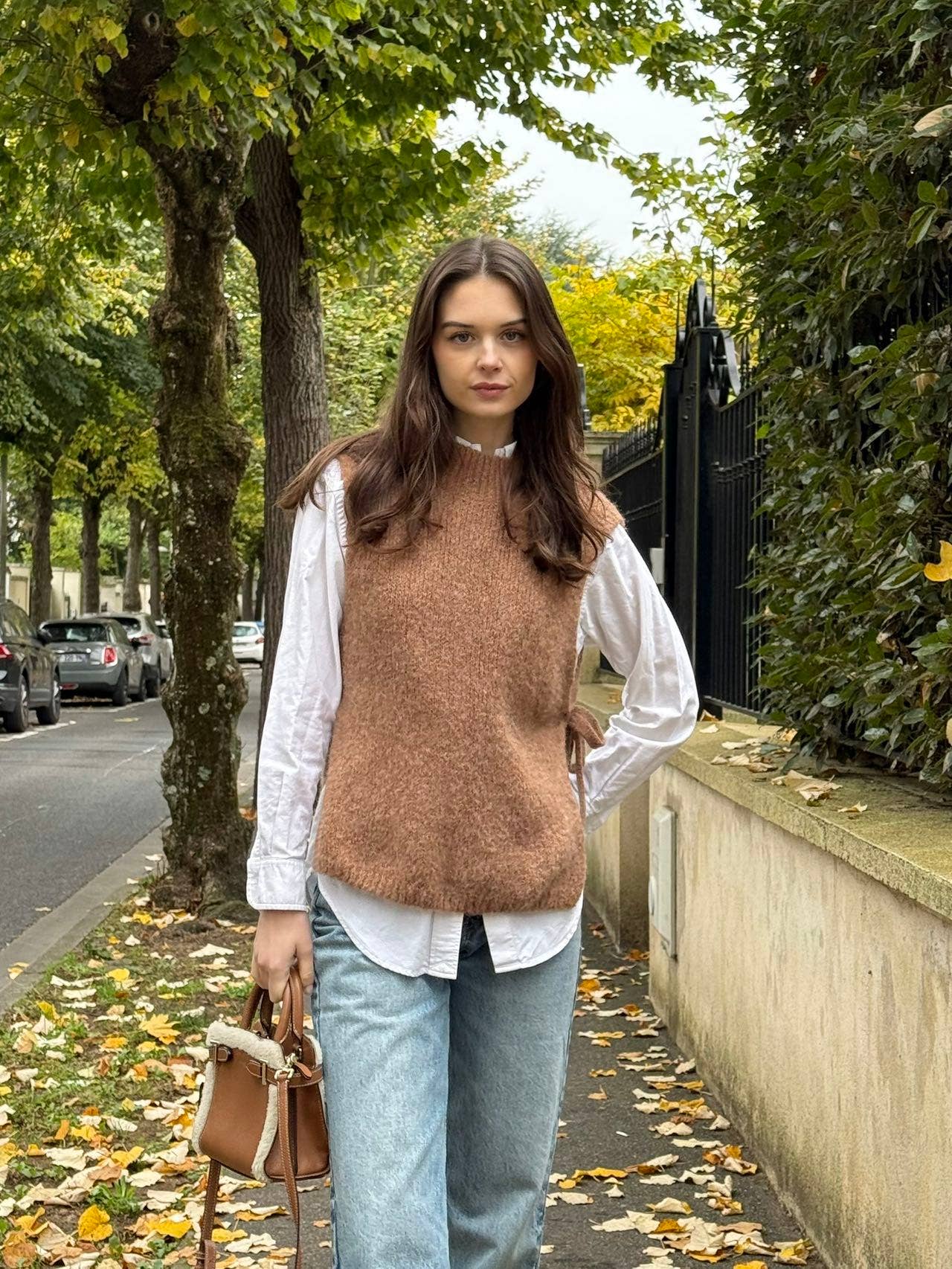 Sleeveless sweater in baby alpaca and wool 3451: Camel