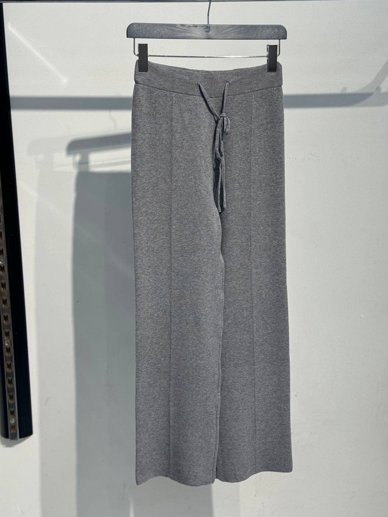 Straight knit pants 25601: Taupe