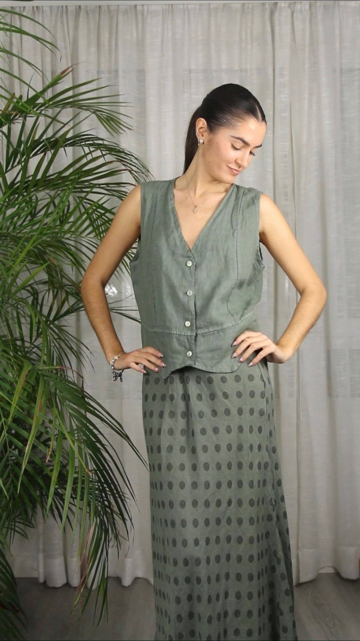 REF 79055 SLEEVELESS T-SHIRT 100% LINEN: Blue