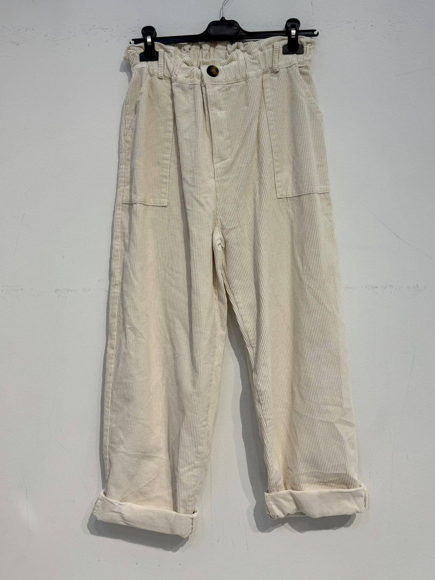 Corduroy pants with button 30513: Camel