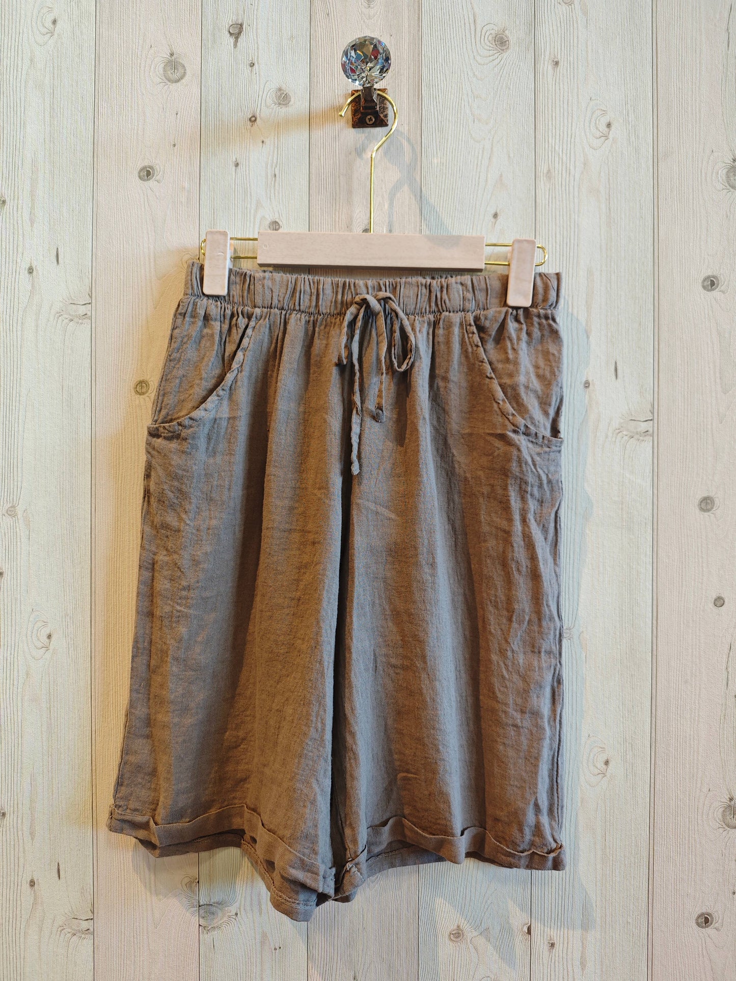 REF 15832 WOMEN'S SHORTS 100% LINEN: CAMEL