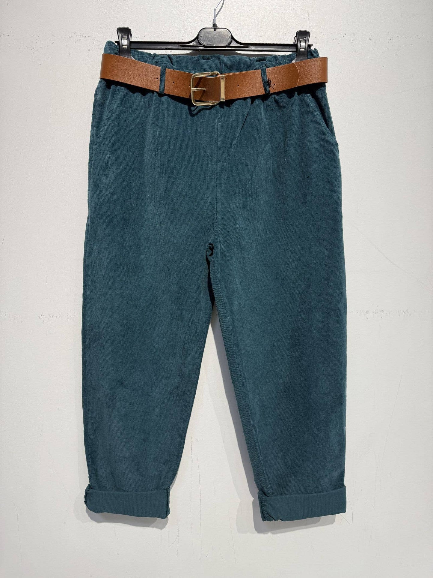 Velvet pants with belt 30500: Camel