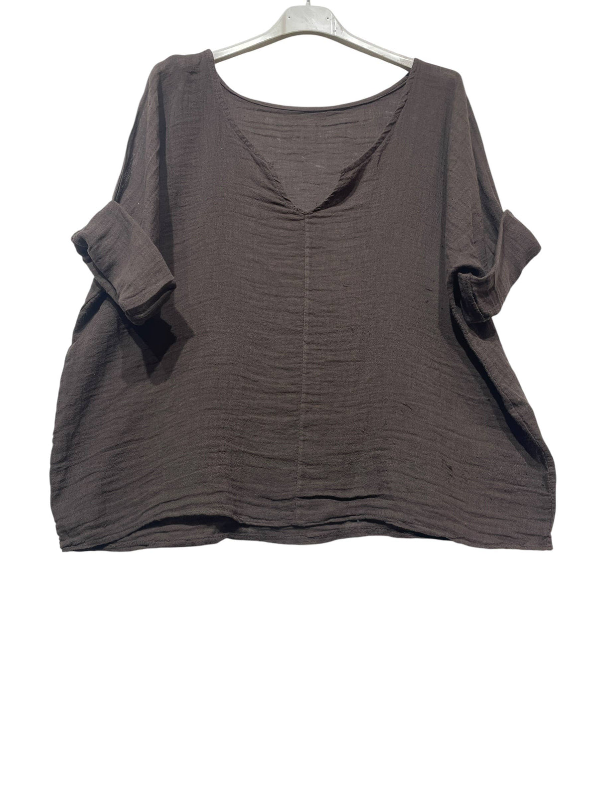 6551 CROP IN COTTON-LINEN V-NECK: BEIGE