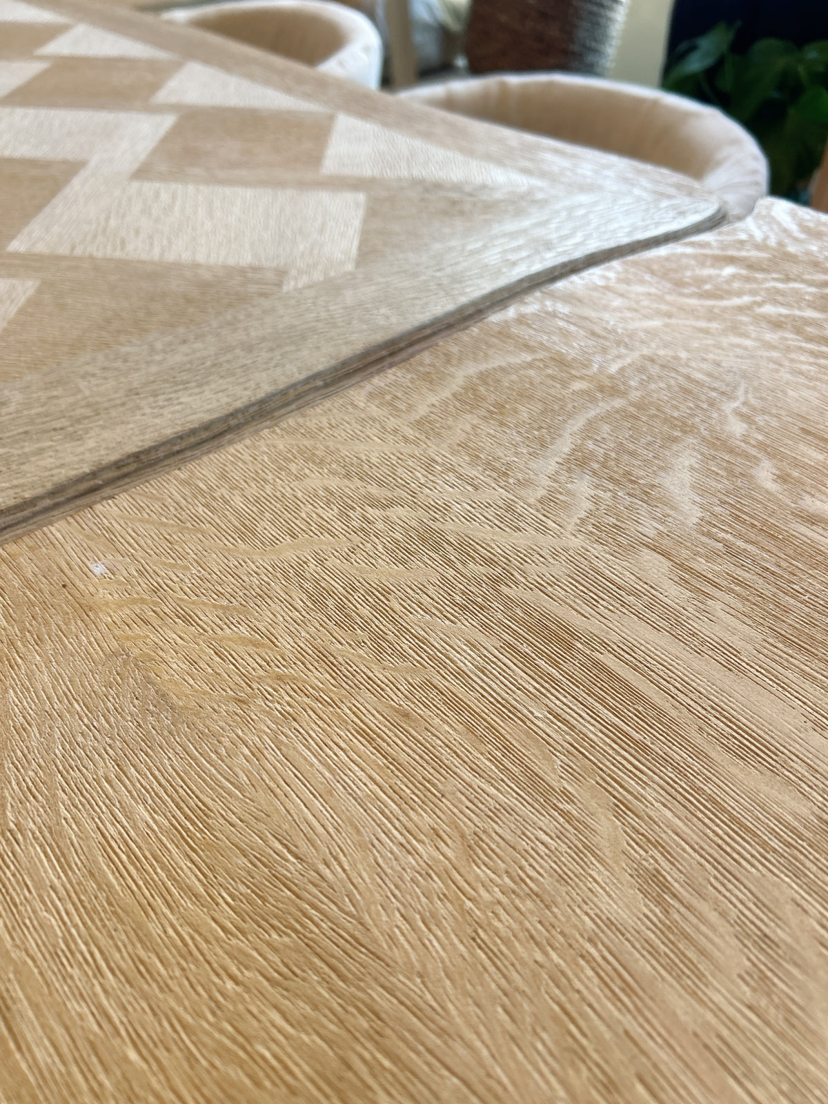 French Oak extending Louis XV dining table