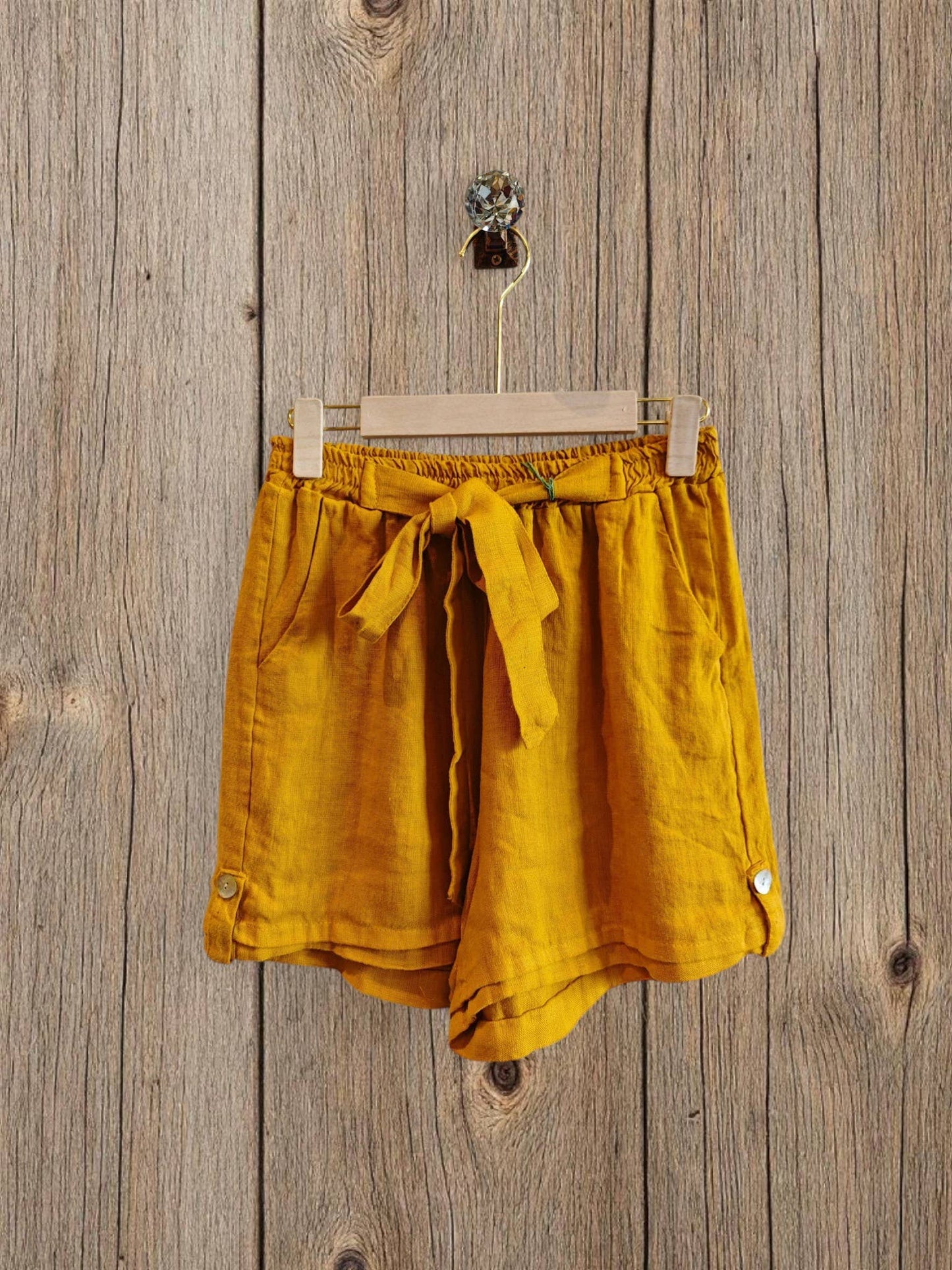Ref-6385 SHORTS WITH BOW 100% LINEN: Pistachio