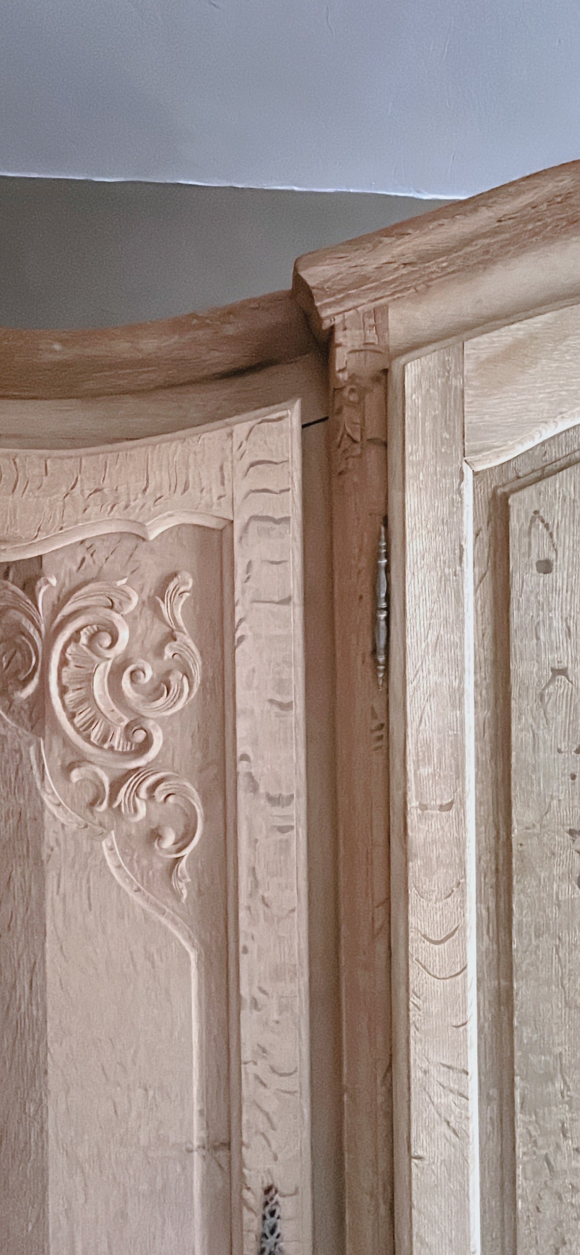 Large French4 door Armoire in Oak