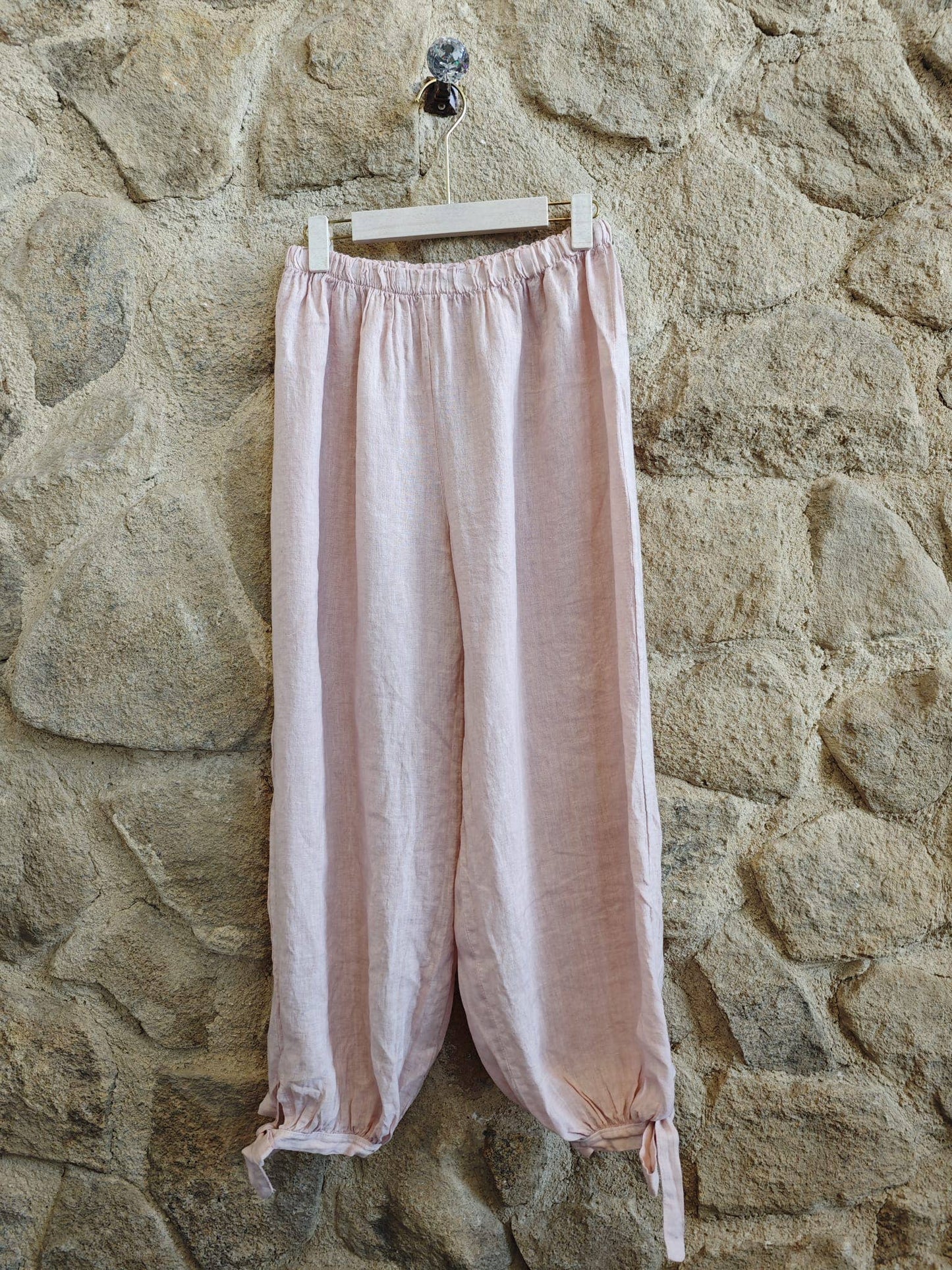 Ref-18324 Ankle-length pants with bow, 100% linen: Camel