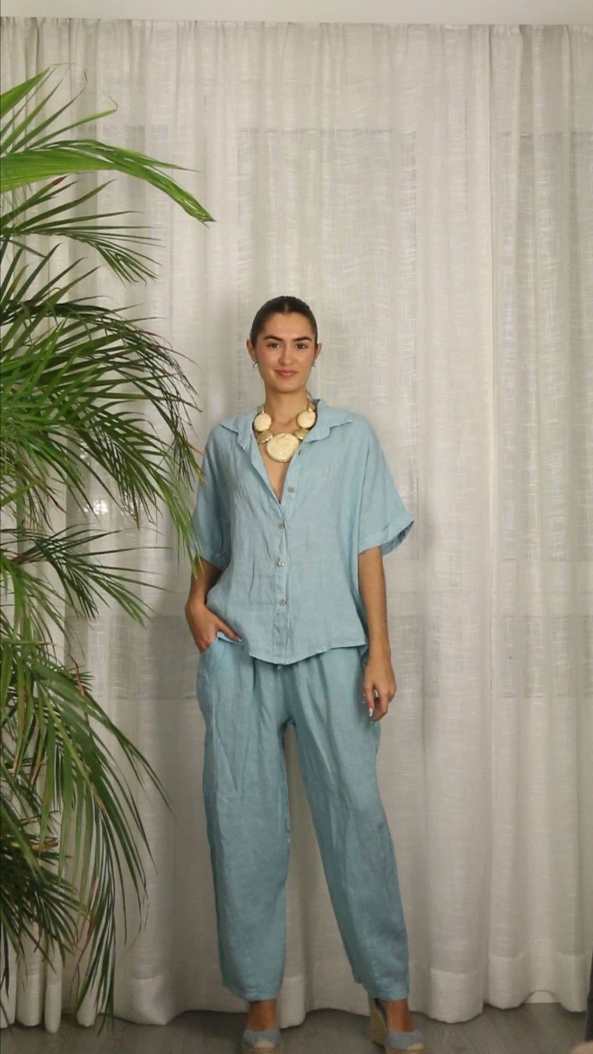 Ref-83531 100% LINEN SHORT-SLEEVE SHIRT: CAMEL
