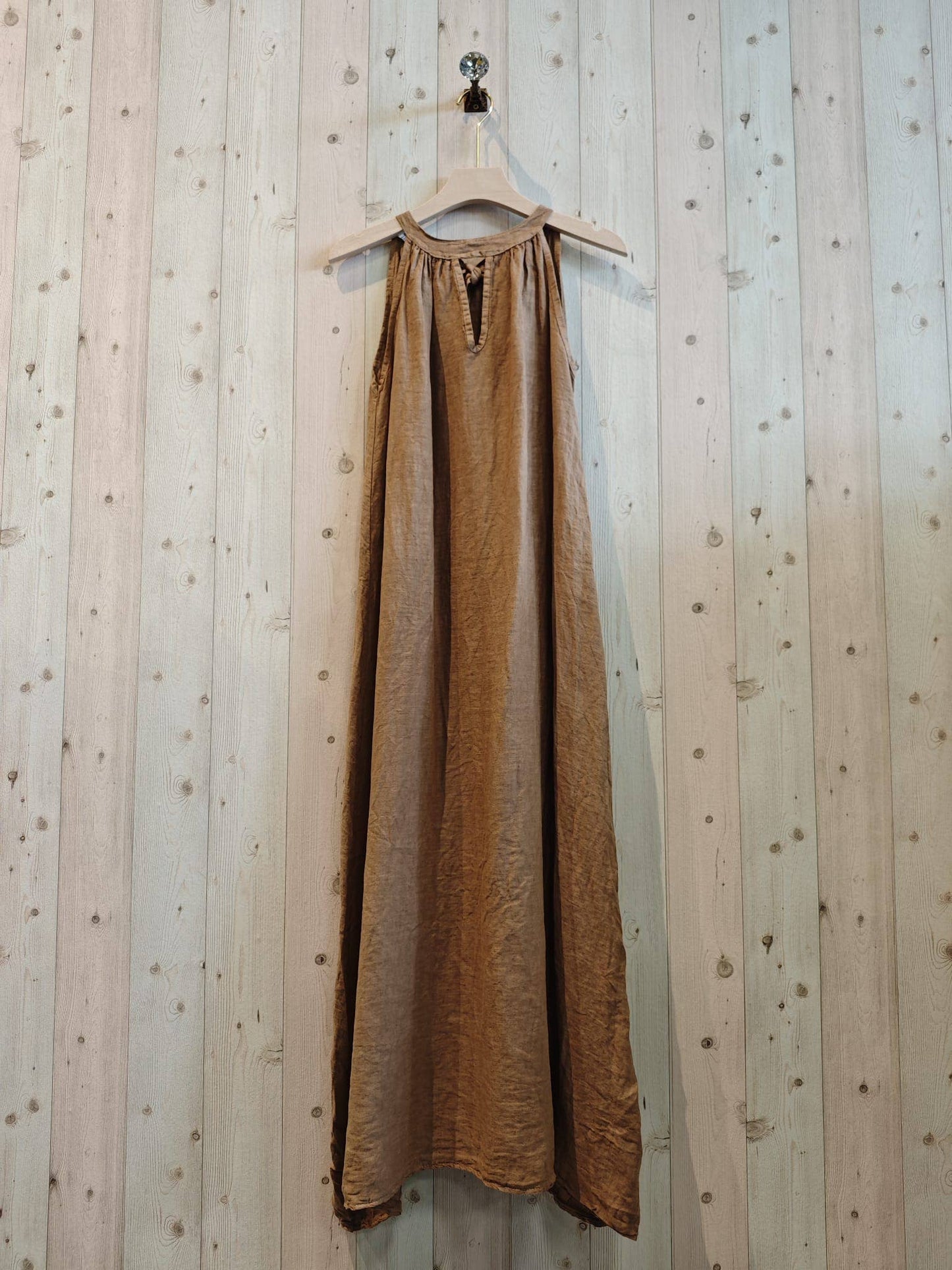 Ref-72330 DRESS WITH BACK BOW 100% LINEN: Caqui