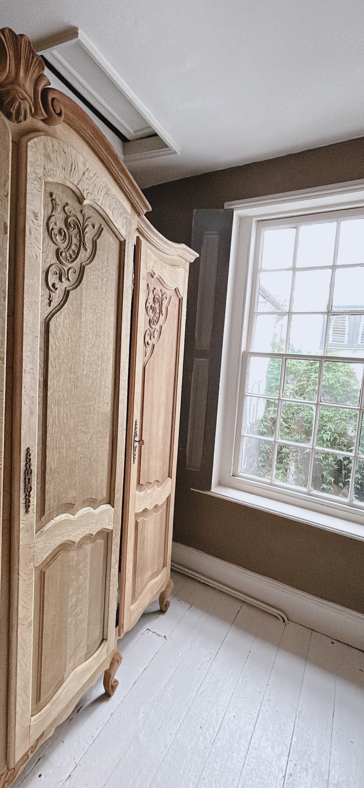 Large French4 door Armoire in Oak
