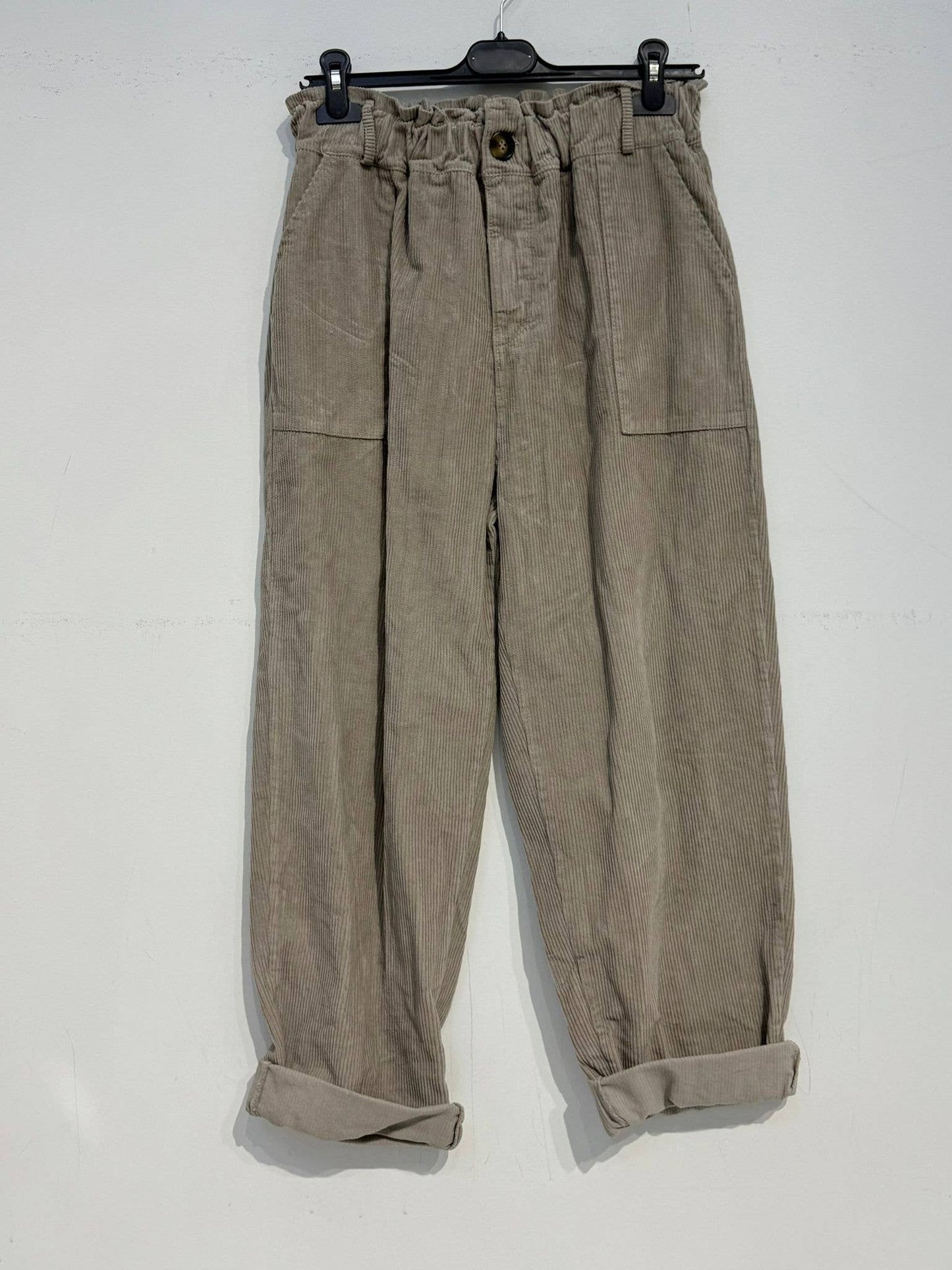 Corduroy pants with button 30513: Camel
