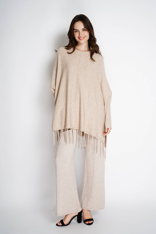 Oversized sweater with fringes 25226: Taupe