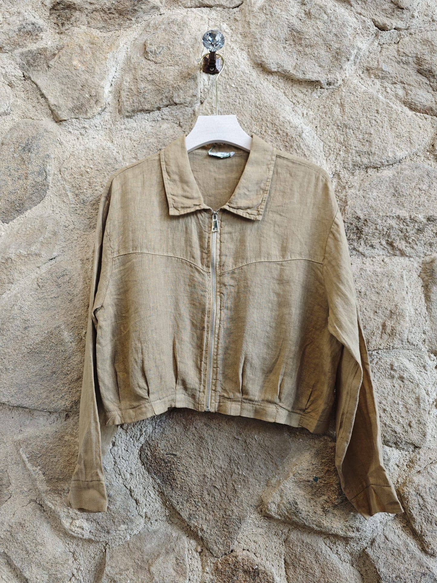 Ref-8369 ZIPPER BLOUSE 100% LINEN: Camel